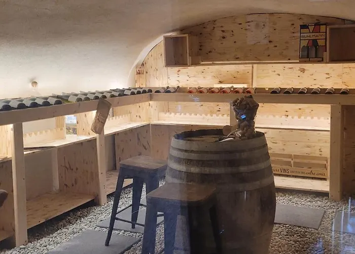Les Batisses Du Chataignier