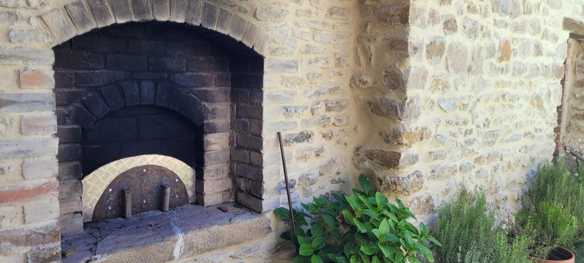 Les Batisses Du Chataignier Casa vacanze